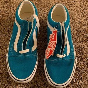 NWT Size 6 Teal Old Skool Vans